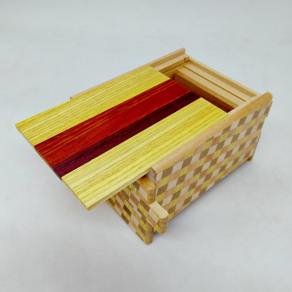 Natural Wood Ichimatsu Puzzle Box - 12 steps - Brain Spice