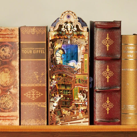 Magical Library - Large Book Nook Kit - Brain Spice