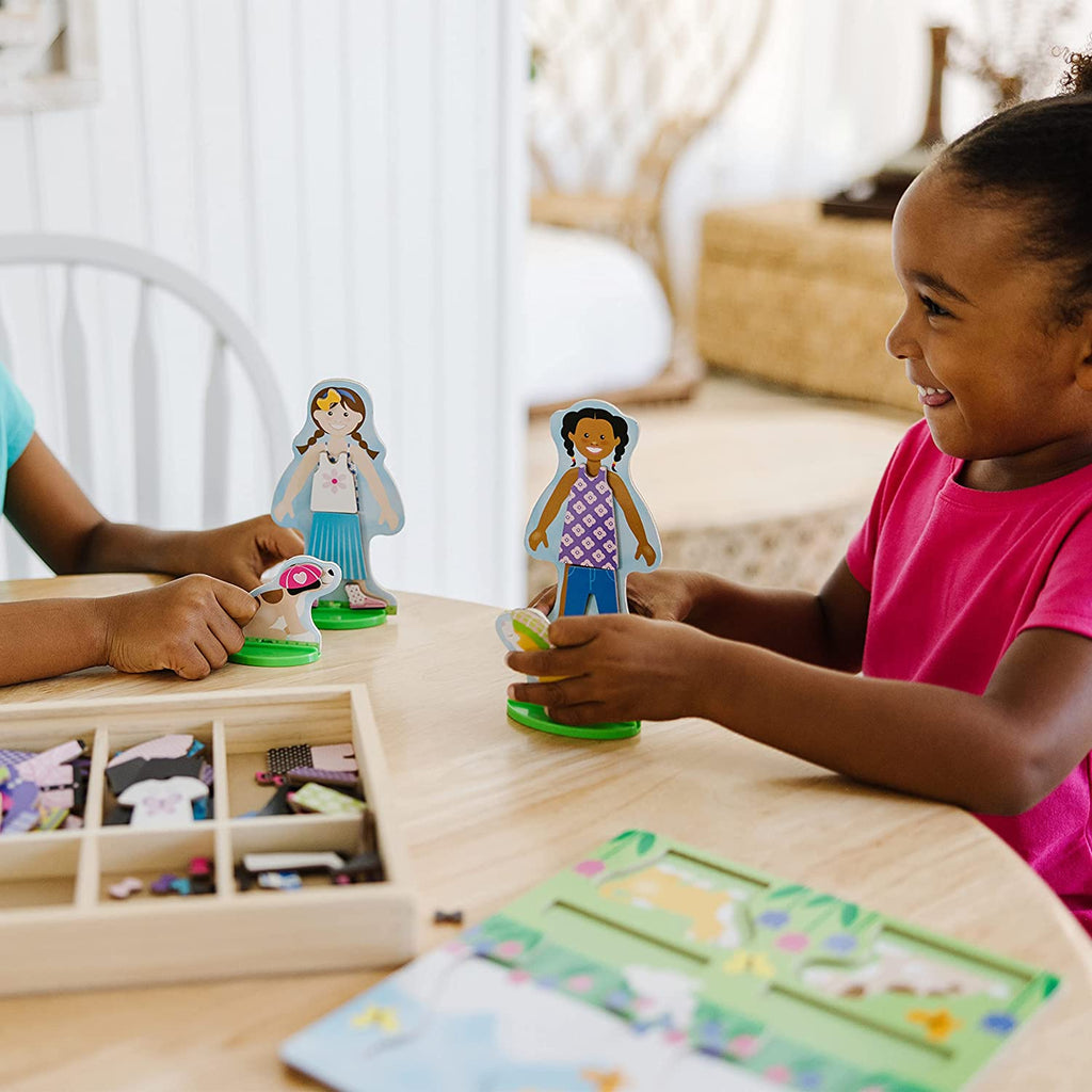 Best Friends Magnetic Dress-Up Play Set