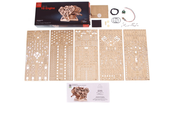 Engine V8 - uGears - Brain Spice