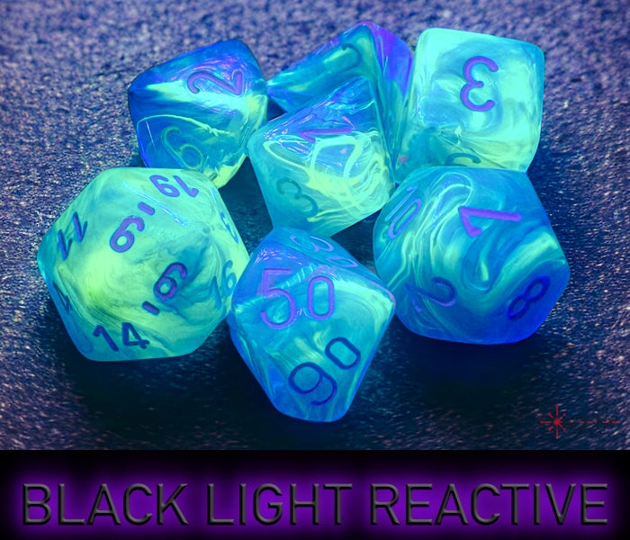 Festive Waterliliy-White - Polyhedral 7-Dice Set - Brain Spice