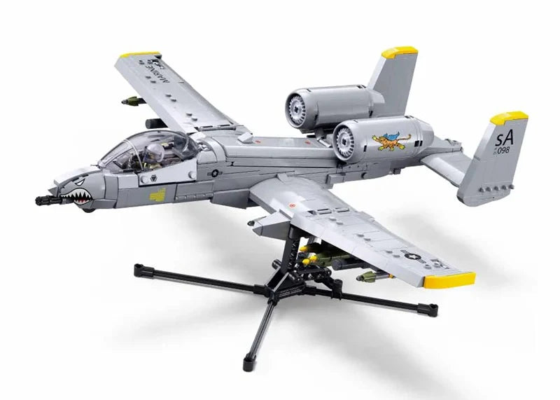 Model Bricks A-10CS Attack Aircraft - Scale 1 to 44 - 701pc - Brain Spice