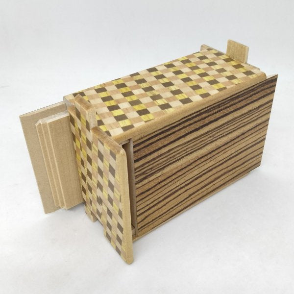 Zebra Wood Ichimatsu Puzzle Box - 18 steps - Brain Spice