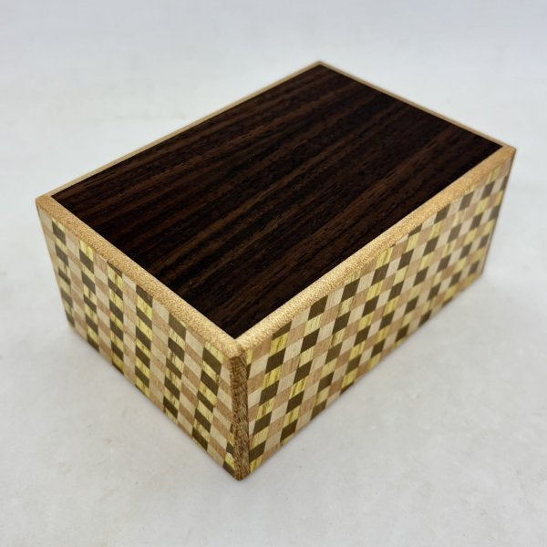 Rosewood Ichimatsu Puzzle Box - 21 steps - Brain Spice