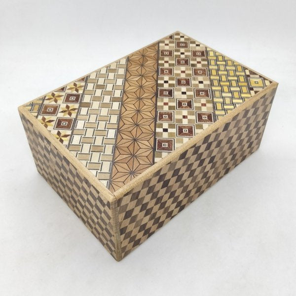 Yosegi / Ichimatsu Puzzle Box - 27 steps - Brain Spice