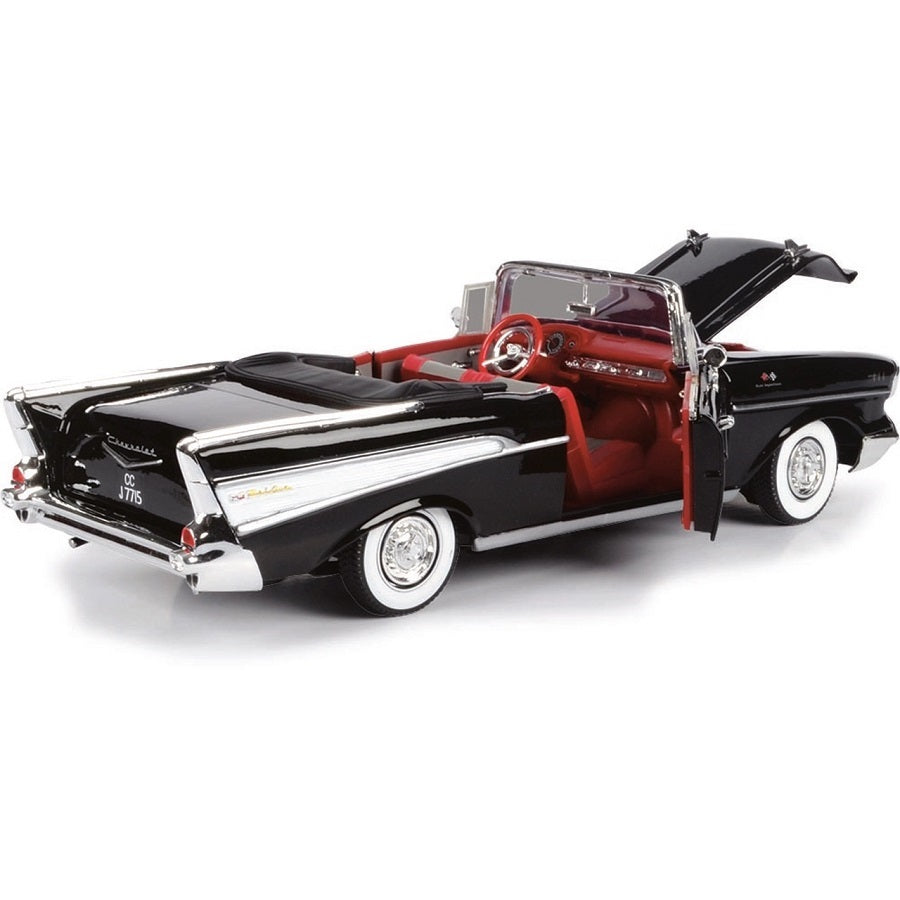 Model James Bond 1957 Chevy Bel Air - Brain Spice