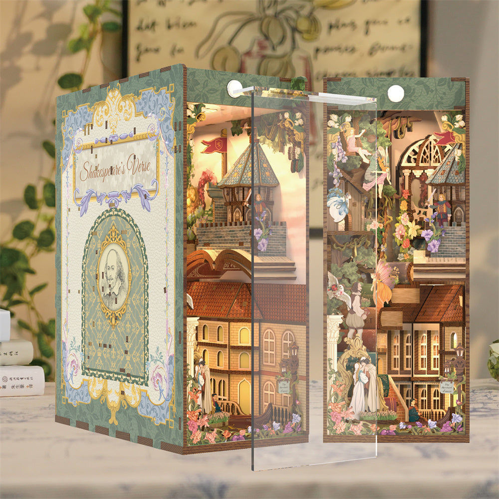 Shakespeares Verse - Miniature House Book Nook Kit - Brain Spice