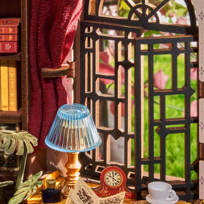 Silent Corner Study - DIY Bookends Kits - ROKR - Brain Spice