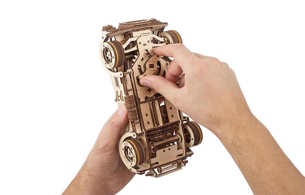 Drift Cobra Racing Car - uGears - Brain Spice