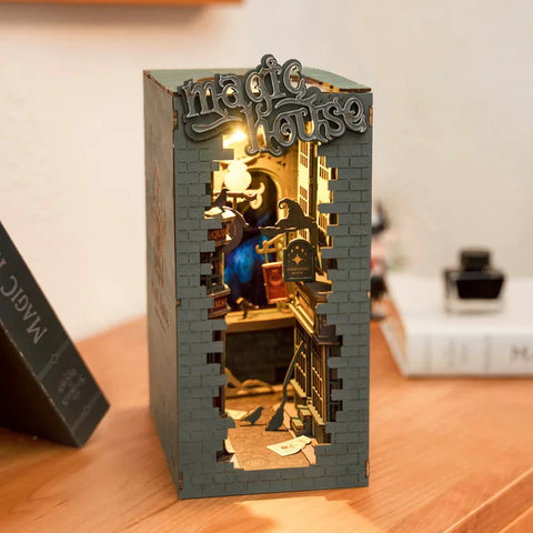 Magic House - DIY Bookends Kit - ROKR - Brain Spice