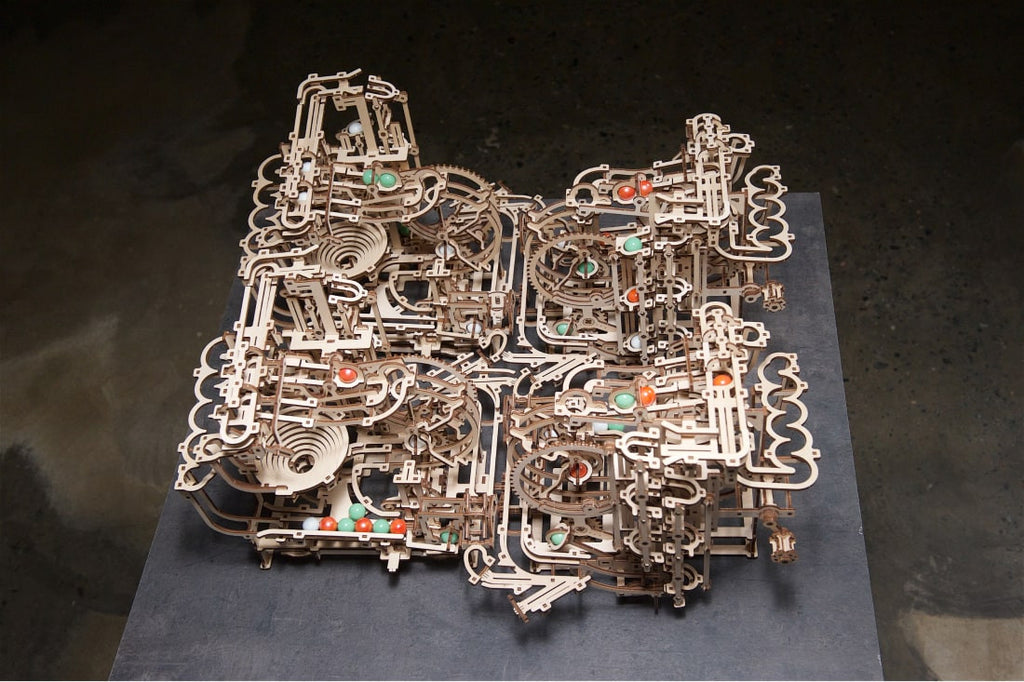 Marble Run Stepped Hoist - uGears - Brain Spice