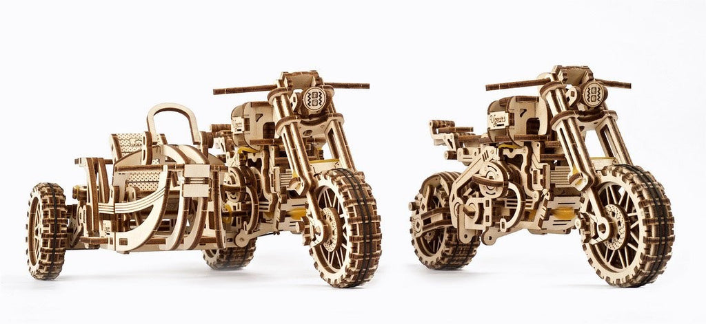 Scrambler UGR-10 with Sidecar - uGears - Brain Spice