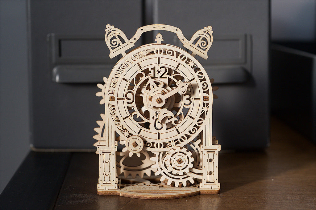 Vintage Alarm Clock - uGears - Brain Spice