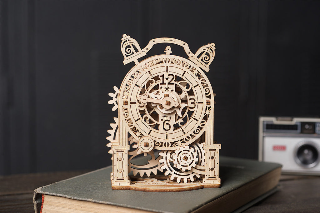 Vintage Alarm Clock - uGears - Brain Spice