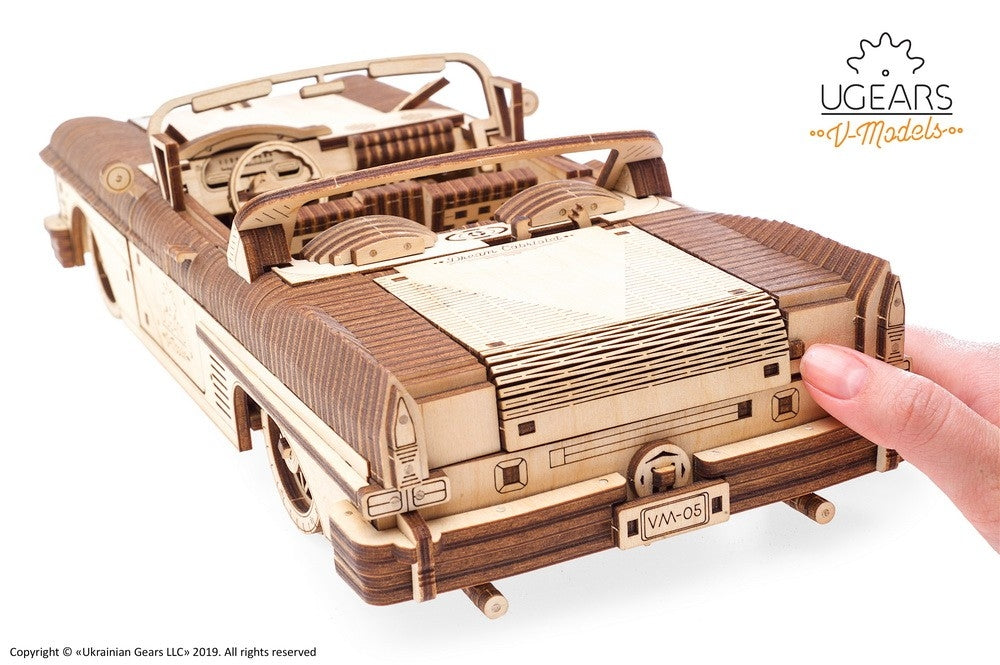 Dream Cabriolet VM-05 - uGears - Brain Spice