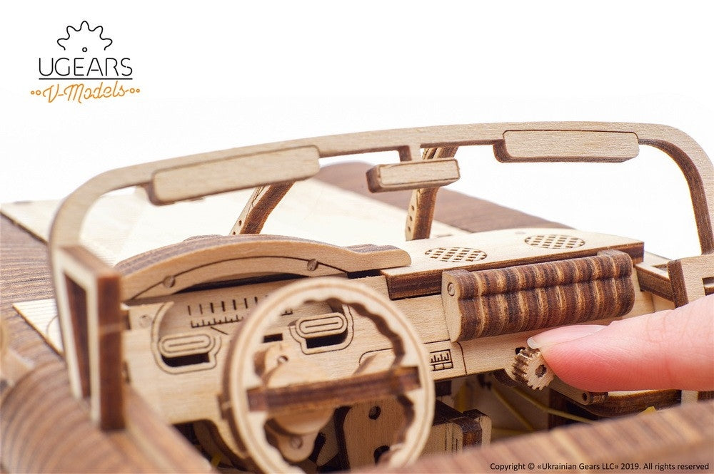Dream Cabriolet VM-05 - uGears - Brain Spice