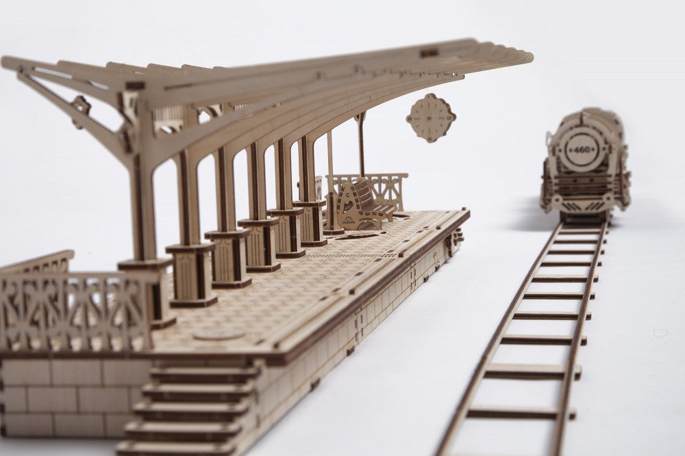 Railway Platform - uGears