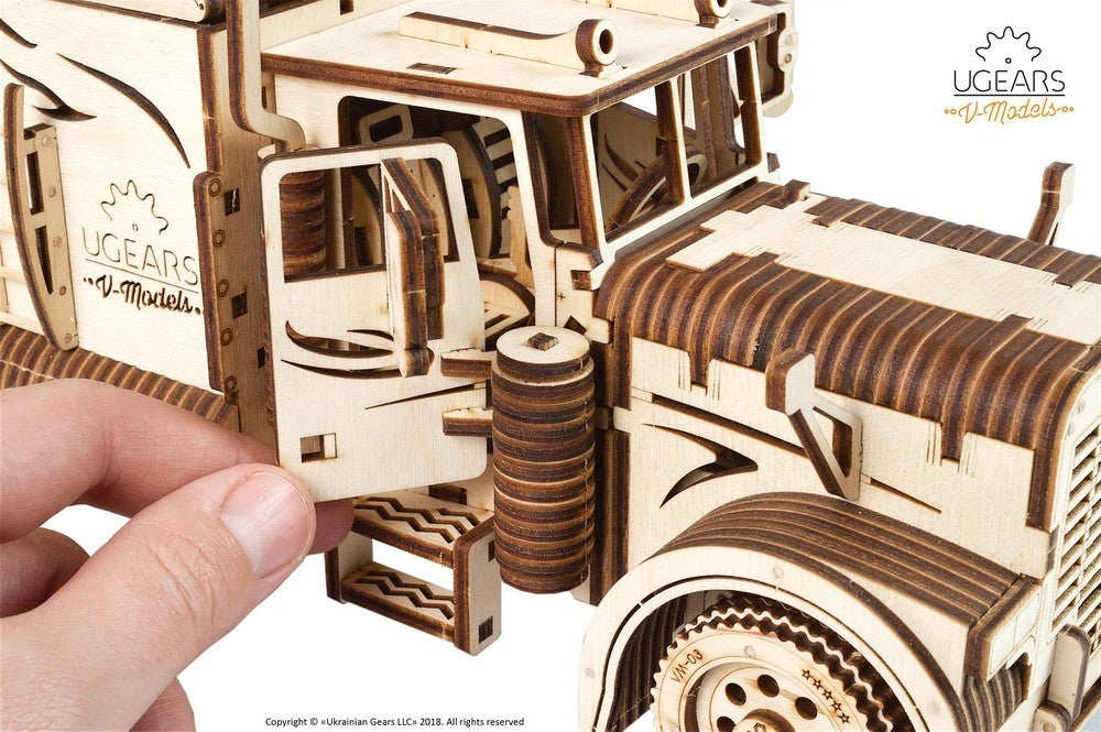 Heavy Boy Truck- uGears - Brain Spice