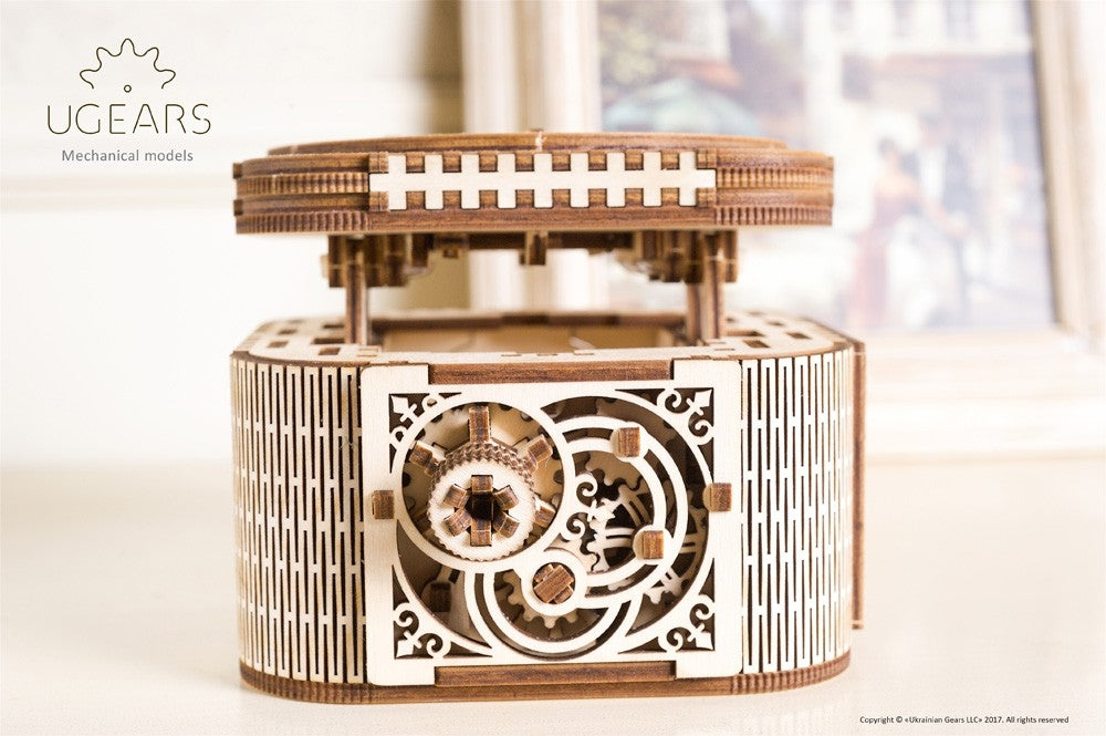 Treasure Box - uGears - Brain Spice