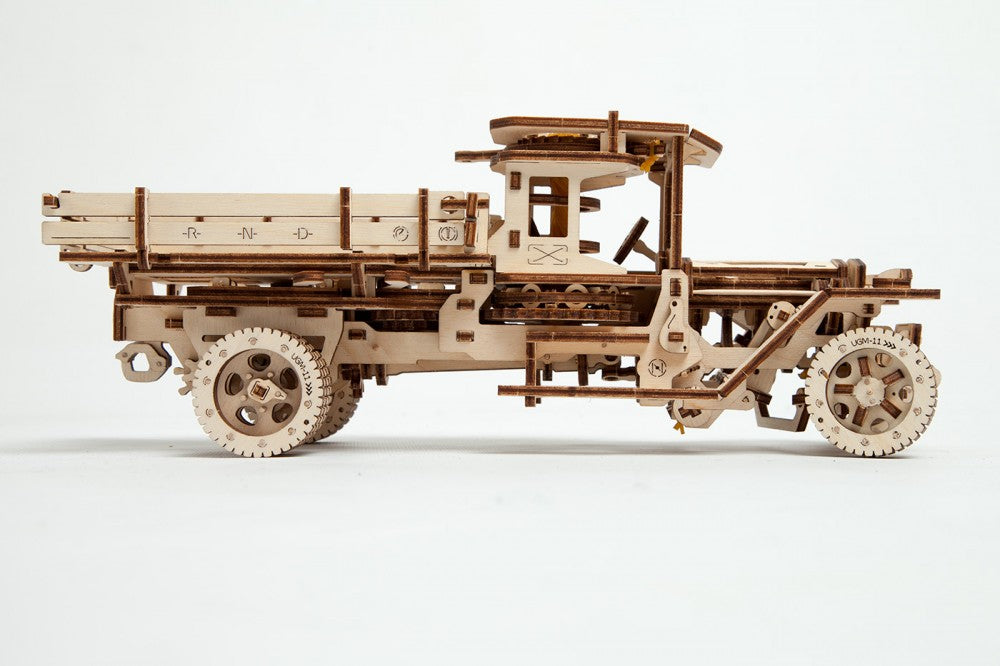 Truck UGM-11 - uGears - Brain Spice